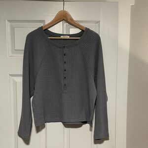 Women’s Gray/Blue Long Sleeve Waffle Knit Top